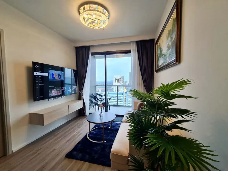 Aeras Condo Jomtien 2 bed for sale  is a luxury beachfront condominium near Jomtien Beach.  360-degree overlooking with wonderful Pattaya Bay and Pattaya views