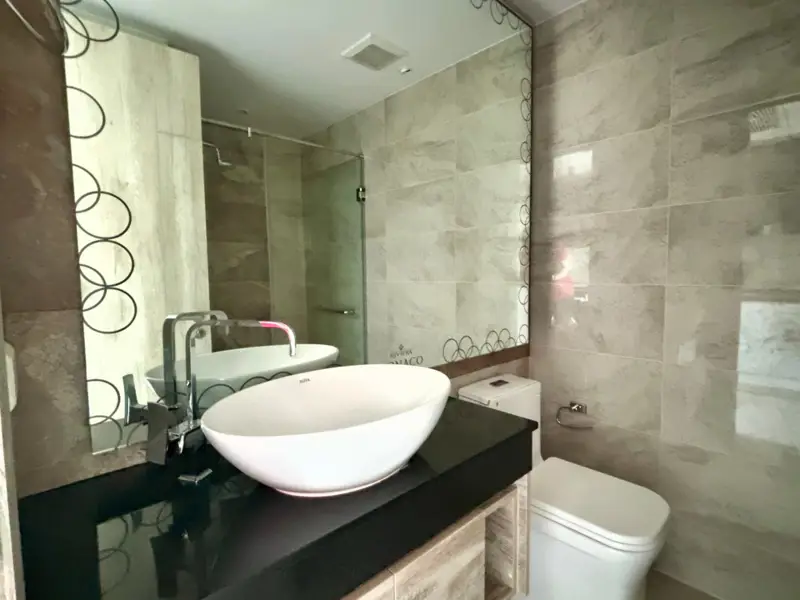 Modern Studio for sale Pattaya with full range of facilities, including an infinity pool and sky garden with stunning 360-degree views of Jomtien Beach