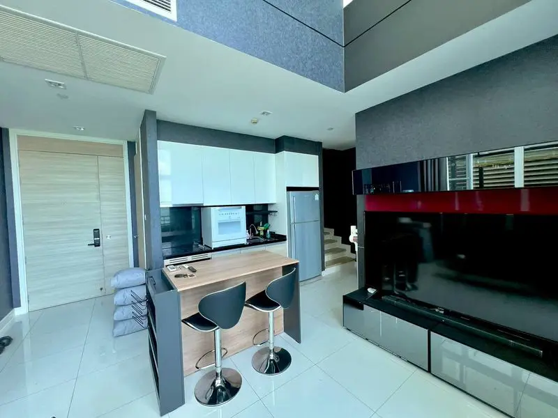 Jomtien – Duplex 2 Bedrooms lounge