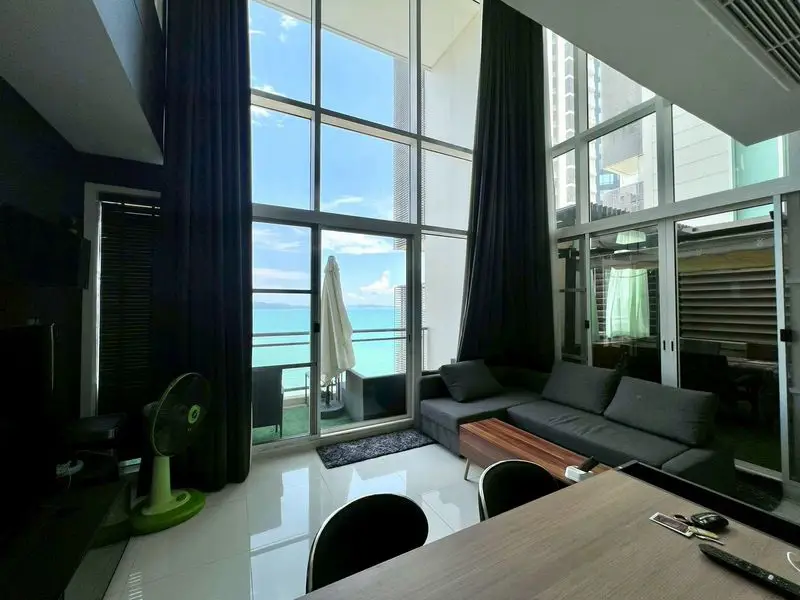 Jomtien – Duplex 2 Bedrooms wwindowws