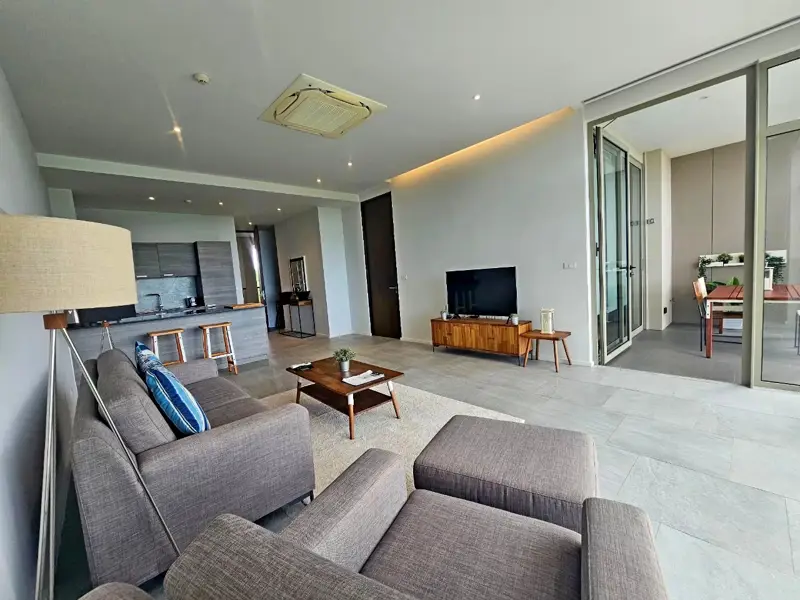  1 bed condo at Sunplay Bangsaray at Bang Sare, Sattahip has the following facilities: Swimming pool, Gym, Security, Car park, Garden, Tennis court, Concierge and Elevator.