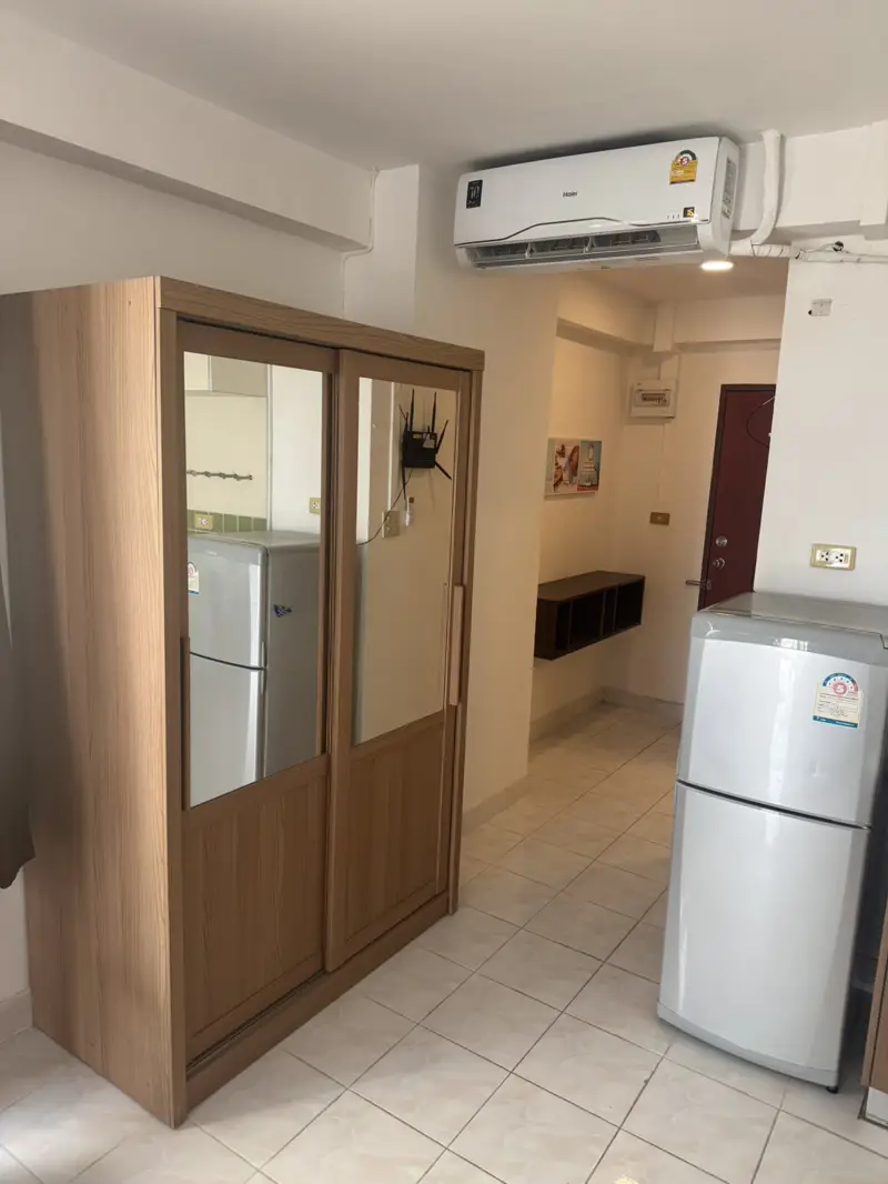 Rimhaad Jomtien Beach Condominium Studio for rent