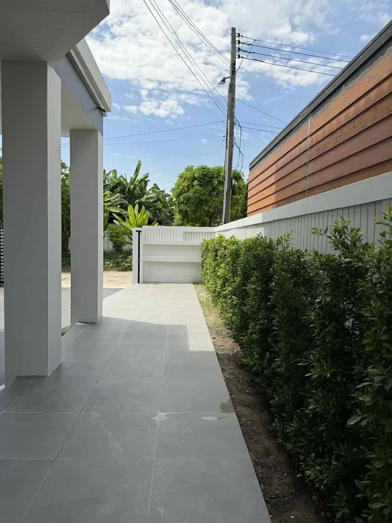 Suk Aim Garden Home Village, Naklua Pattaya 3 Bedroom for saleLand size: 348 Sq.M. / Living area: 242 Sq.M.  • 3 Bedrooms, 2 Bathrooms  • Private swimming pool (3x5 meters)