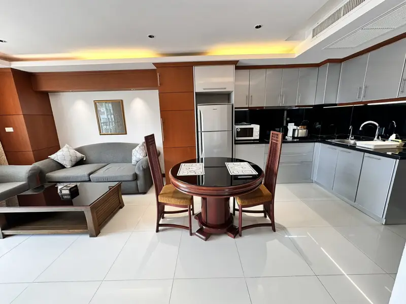 Tara court condo Pratumnak 1 Bedroom for sale with views of Pattaya City. with  a gym, a swimming pool, a garden, a parking lot, a 24-hour security system with CCTV, etc.