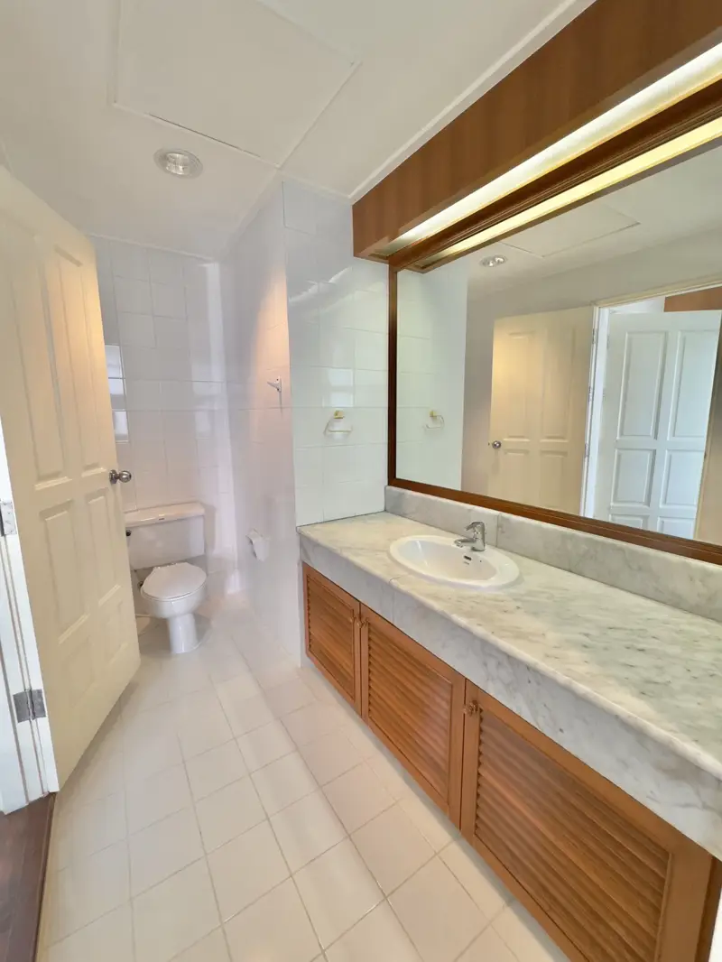 Royal cliff Garden Condominium 3 Bedroom for rent