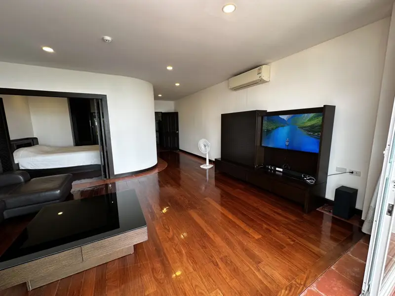 Executive Residence IV 1 Bedroom for rent