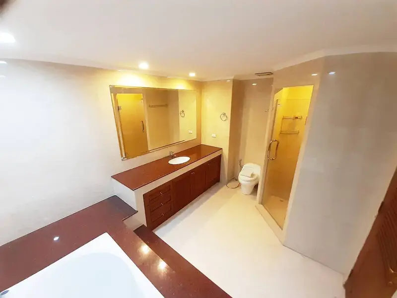  1 bed condo Jomtien with modern facilities, including a Western Kitchen and toilets decorated with high-quality materials and  modern Design,  close to Jomtien Beach, 