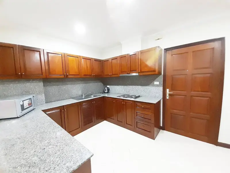  1 bed condo Jomtien with modern facilities, including a Western Kitchen and toilets decorated with high-quality materials and  modern Design,  close to Jomtien Beach, 