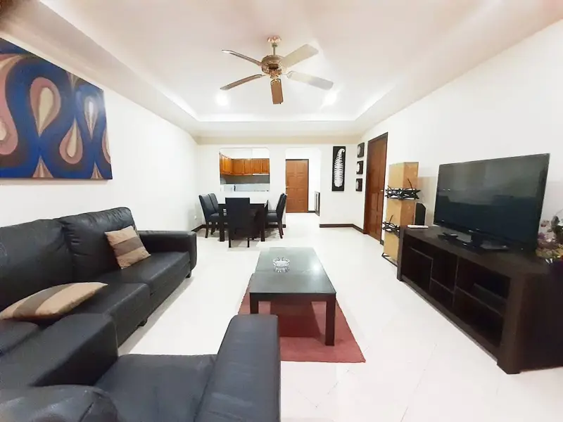  1 bed condo Jomtien with modern facilities, including a Western Kitchen and toilets decorated with high-quality materials and  modern Design,  close to Jomtien Beach, 