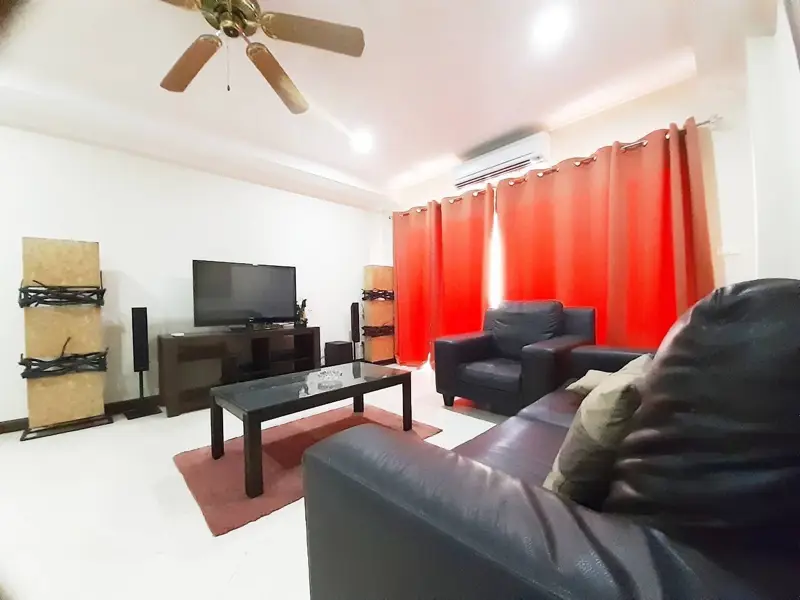  1 bed condo Jomtien with modern facilities, including a Western Kitchen and toilets decorated with high-quality materials and  modern Design,  close to Jomtien Beach, 