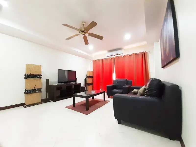  1 bed condo Jomtien with modern facilities, including a Western Kitchen and toilets decorated with high-quality materials and  modern Design,  close to Jomtien Beach, 
