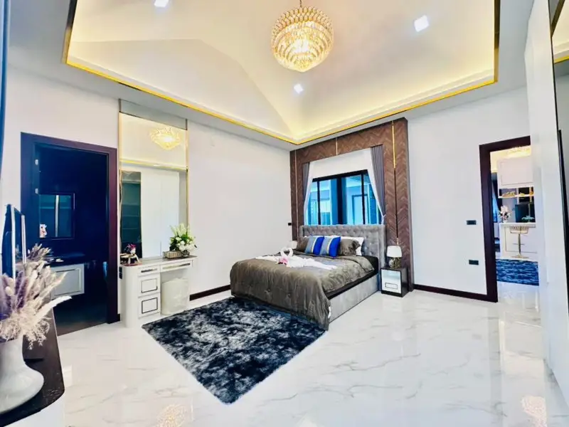 Luxury Modern Pool Villa in the prime Pong 3 Bedroom for sale