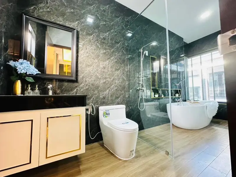 Luxury Modern Pool Villa in the prime Pong 3 Bedroom for sale