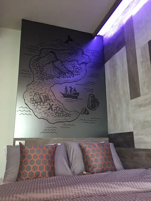 2 bed condo Situated in the prime location of Wong Amat Beach, the new beachfront condominium with an Infinity Sky Pool to feel part of the ocean .A Fitness Centre with a amazing views