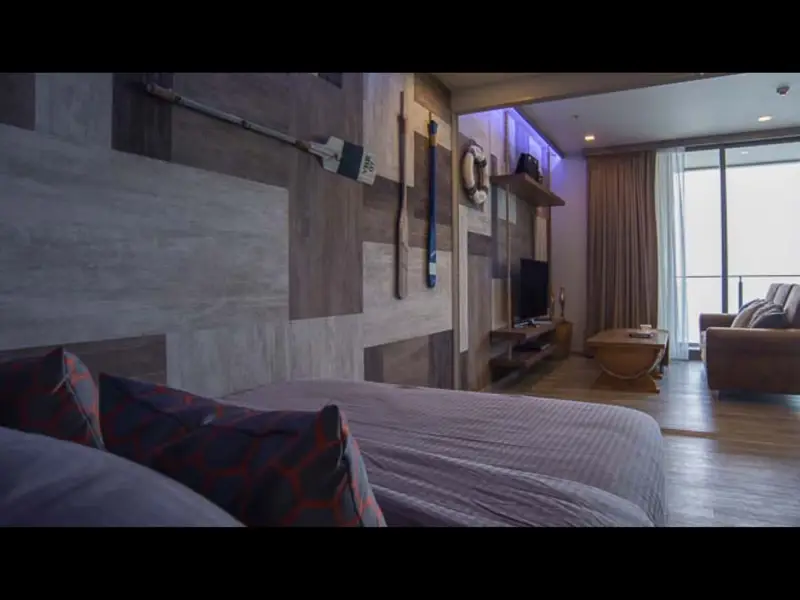 2 bed condo Situated in the prime location of Wong Amat Beach, the new beachfront condominium with an Infinity Sky Pool to feel part of the ocean .A Fitness Centre with a amazing views