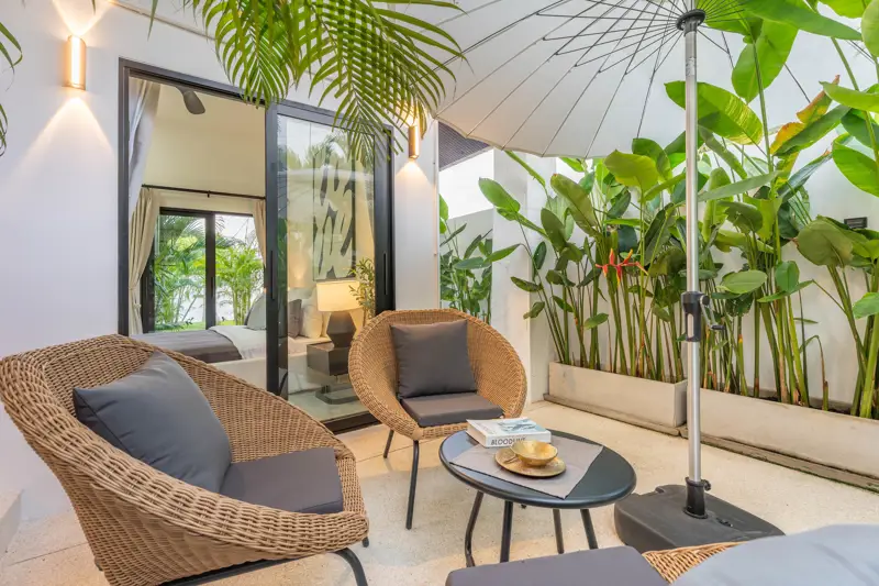 Tungklom 5 Bedroom Pool Villa Private pool and outdoor terrace Fully furnished witH  Open-plan living and dining area Modern kitchen with high-end appliance