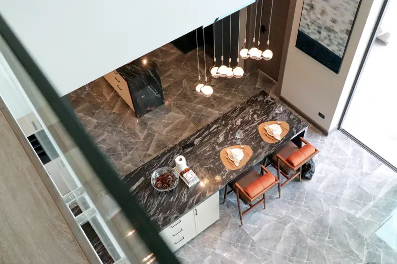 6 bedroom pool villa Jomtien feature private swimming pools and are part of an exclusive community with 24-hour security