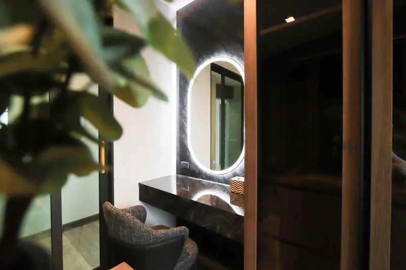 6 bedroom pool villa Jomtien feature private swimming pools and are part of an exclusive community with 24-hour security