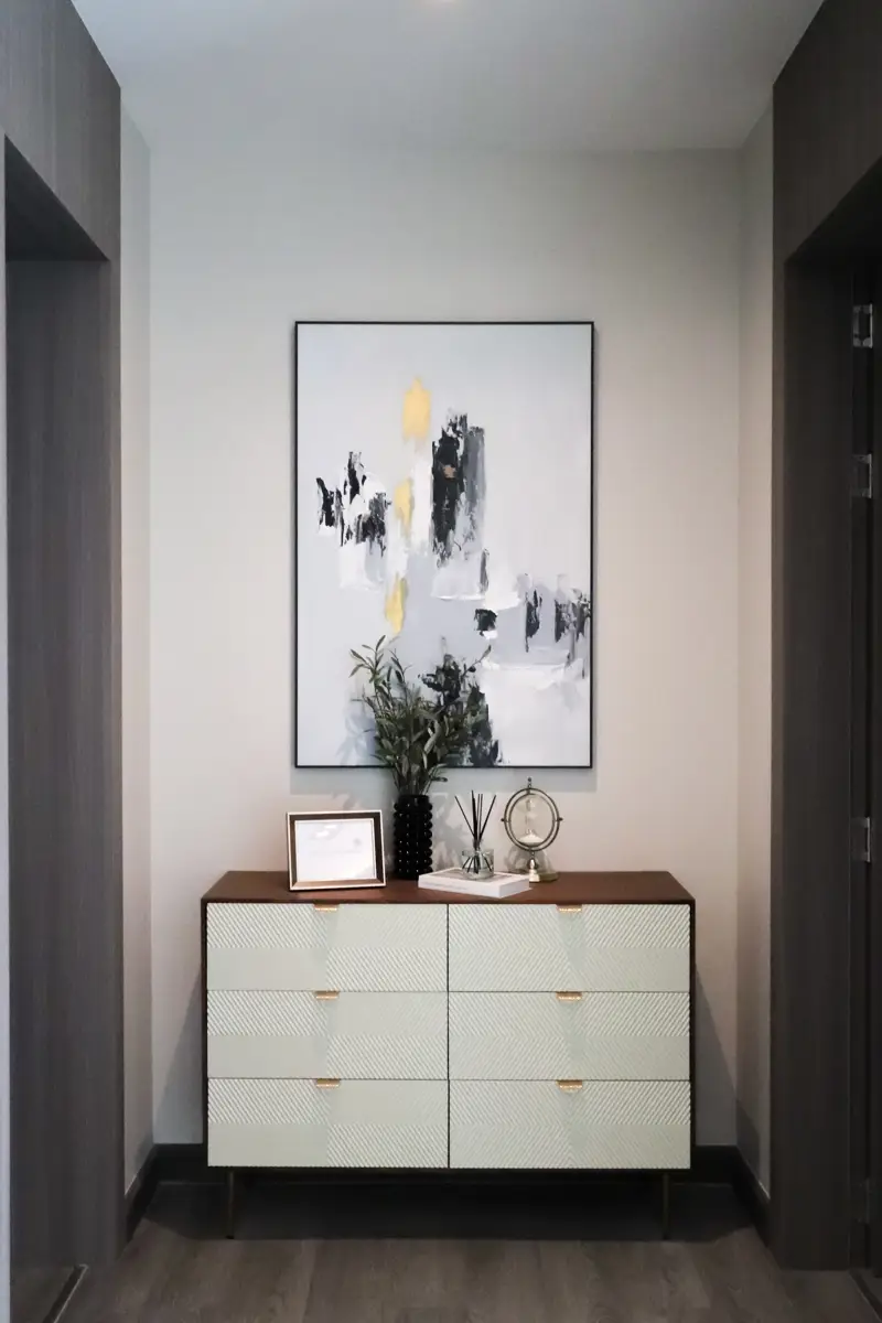 6 bedroom pool villa Jomtien feature private swimming pools and are part of an exclusive community with 24-hour security