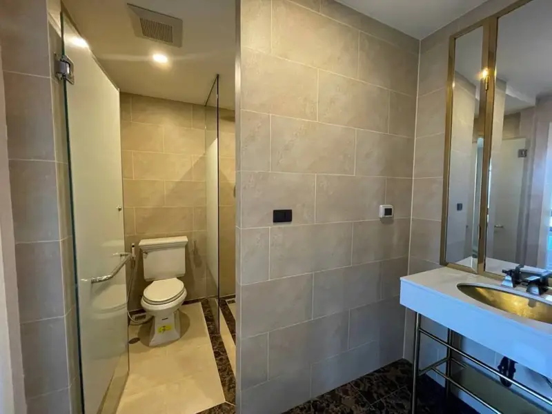 2 bed Condo Jomtien clubhouse, family club, playground, jacuzzi, garden, swimming pool, fitness center, sauna, library,