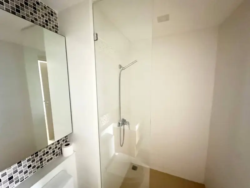 Condo for  sale at AURORA Pratumnak in Pattaya (Thailand) at  Cozy Beach area of Pratumnak Hill, only 300 meters  to the sea with Swimming pool, Gym, Security, Car park, Sauna and Concierge.