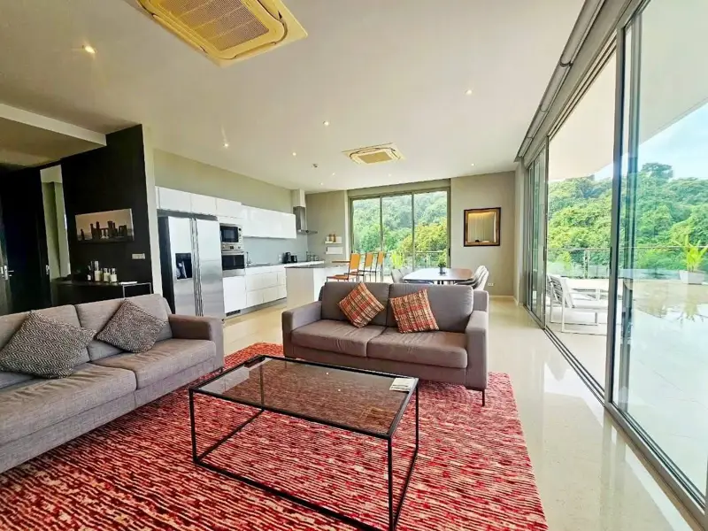 3 bed condo Bangsaray Heights with extensive facilities and complete exclusive services, including the gym, swimming pool, tennis court, Thai & International restaurants