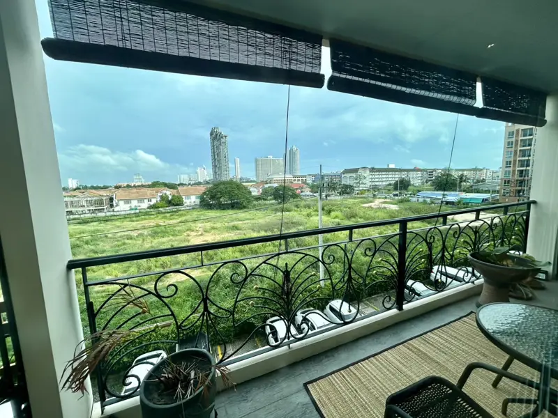 Atlantis condo Jomtien 2 Bedroom for sale