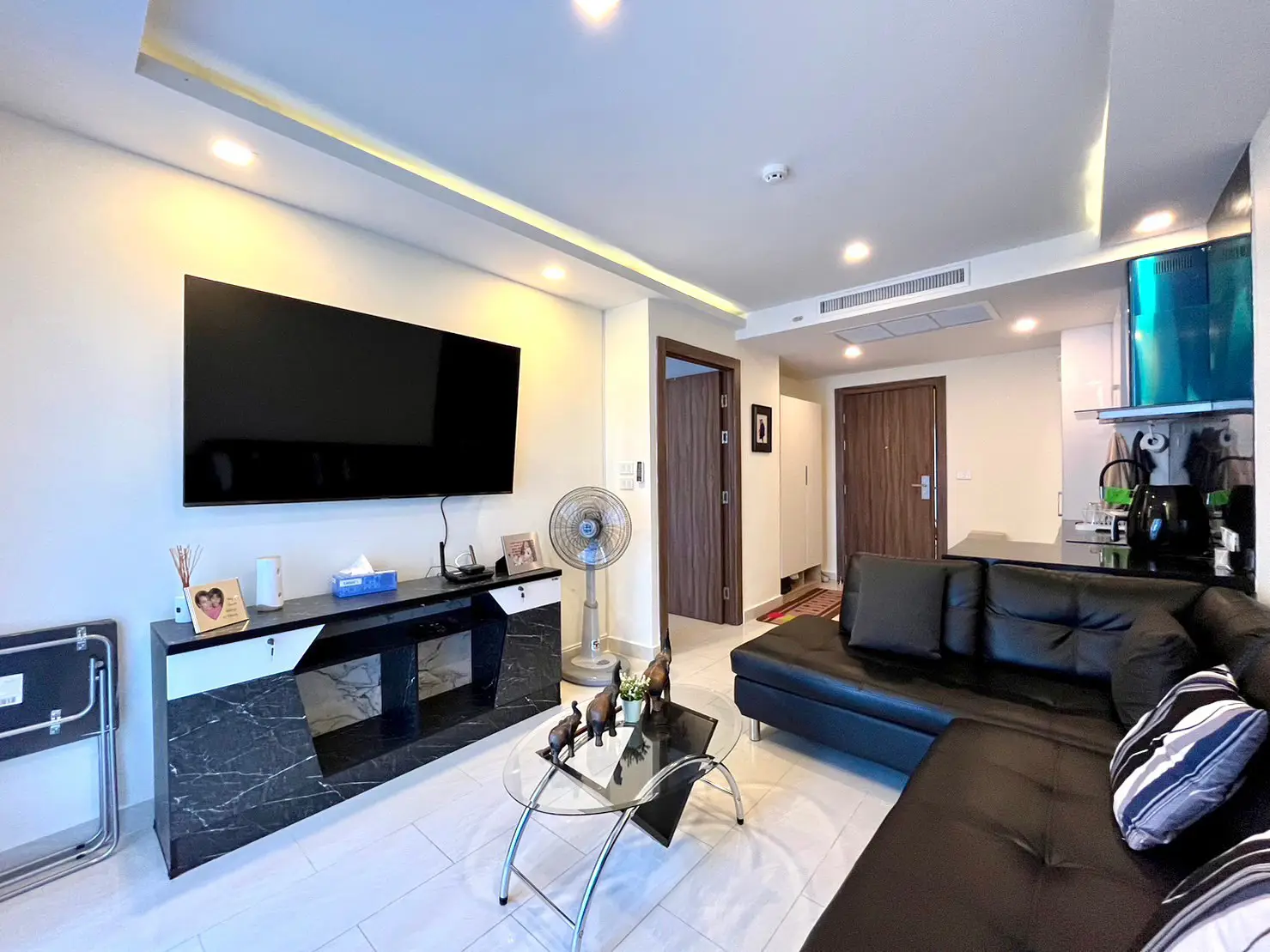  Grand Avenue Residence 1 Bedroom for sale and rent
