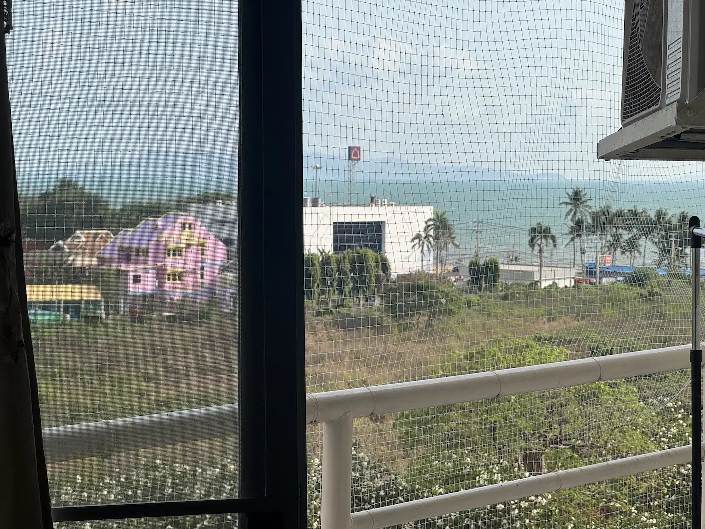 Rimhad Jomtien Beach Studio for rent