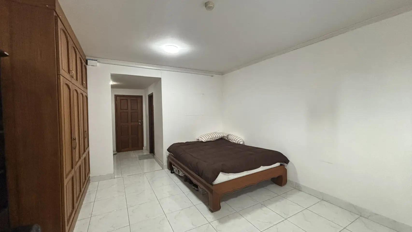 Kieng Talay Studio for rent