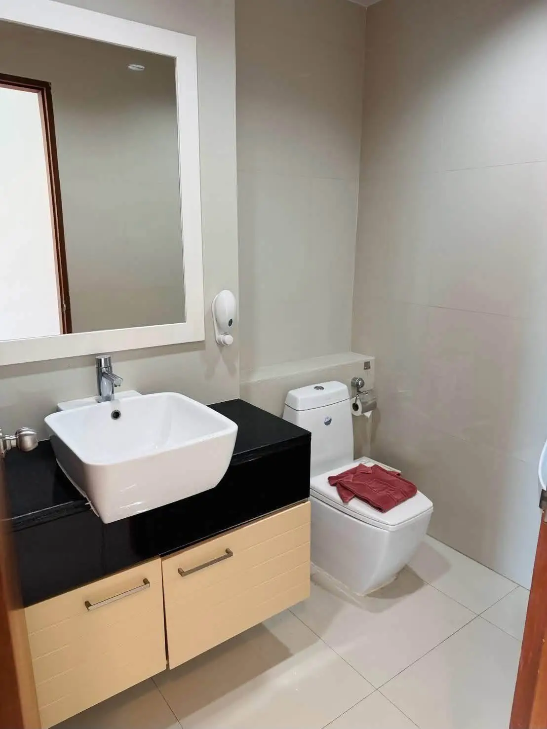 Musselana Condominium 4 Bedroom for sale