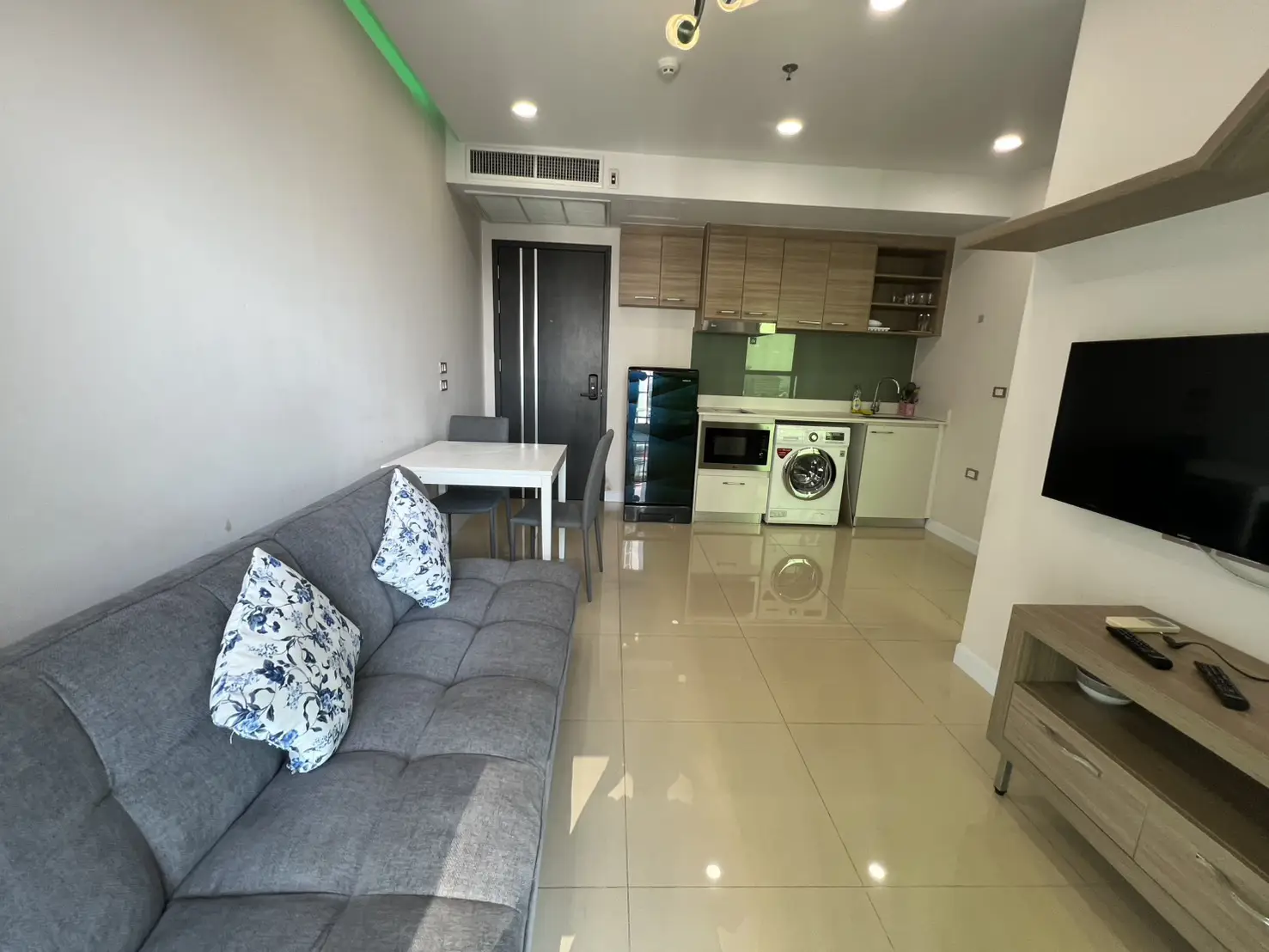 Dusit Grand Condo View 1 Bedroom for sale