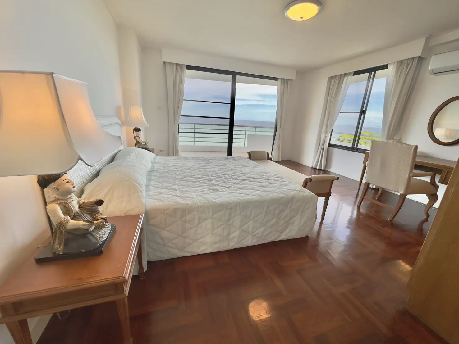 Royal Cliff Tower 3 Bedroom for rent