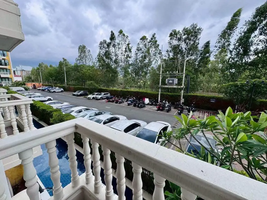Venetian signature condo resort Studio for sale