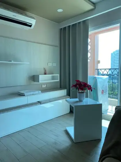 Seven Seas Condo 1 Bedroom For Sale