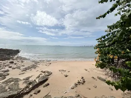 Spacious Apartment with Stunning Sea Views in Sunset Height