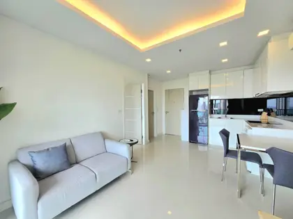 One Tower Patumnak  1 bedroom  1 Bathroom 12 floor  Sea View condo for sale