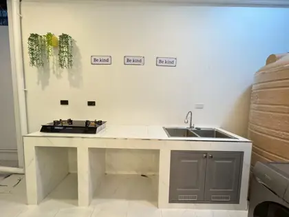 Pool villa located on Jomtien 2nd Road.5 Bedroom for sale