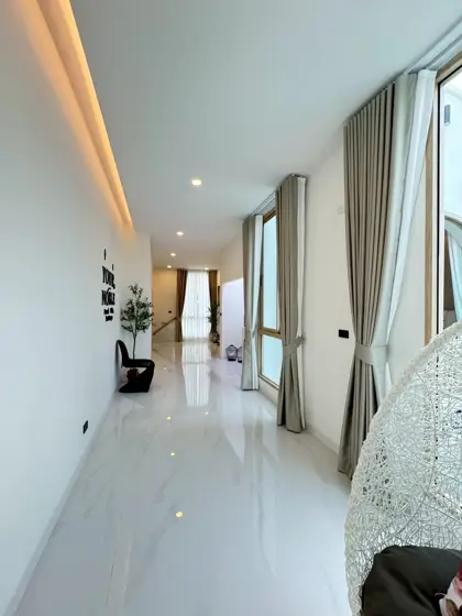 Pool villa located on Jomtien 2nd Road.5 Bedroom for sale