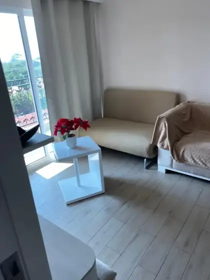 Seven Seas Condo 1 Bedroom For Sale