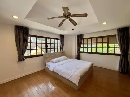  House at Soi Bongkot, Pattaya 12 Bedroom for sale