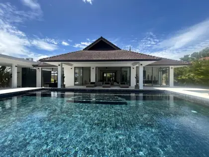 Stylish 4 Bedroom Pool Villa in Huay Yai