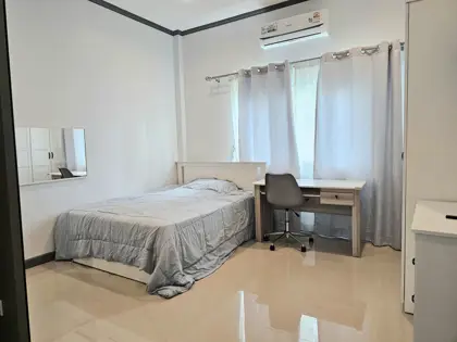 For Rent In Huay Yai 3 bedrooms  2 bathrooms  1 Office 