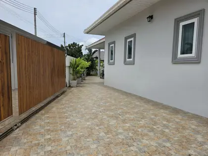 For Rent In Huay Yai 3 bedrooms  2 bathrooms  1 Office 
