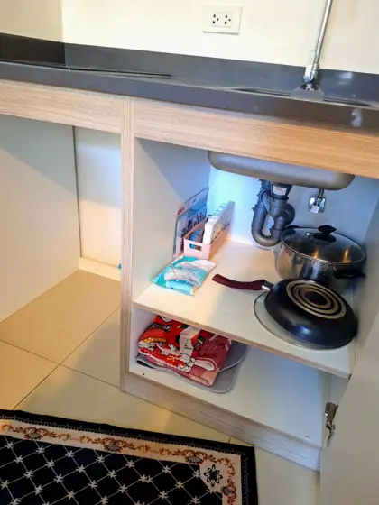 Unixx South Pattaya 1 Bedroom Great view, cool breeze, comfortable living Condo in a great location, easy access, near tourist attractions, restaurants, and shopping malls Fully equipped with amenities: Swimming pool Fitness center