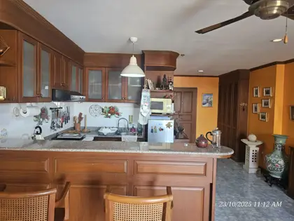 View Talay 2 1 bed condo for rent  550 meters close to Jomtien Beach overlooking a 180-degree sea view. Many shopping centers, Thai and international restaurants