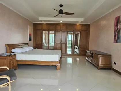 View Talay 5 D  swimming pool, ample parking space, a garden, and a security system for 24 hours