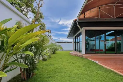 Royal View Village Jomtien 4 Bedroom for sale