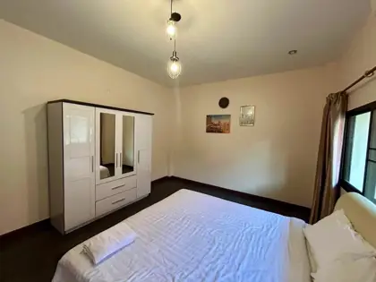 pool villa Jomtien with Bangkok are about 1.5 hour away. has the following facilities: Swimming pool, Gym, Security, Car park, Sauna, Concierge and Hot Tub. 