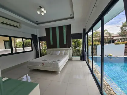 Baan Dusit Pattaya Lake 4 Bedroom for sale